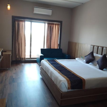Shivanta Hotel& Resorts Jhunjhunu Exterior photo