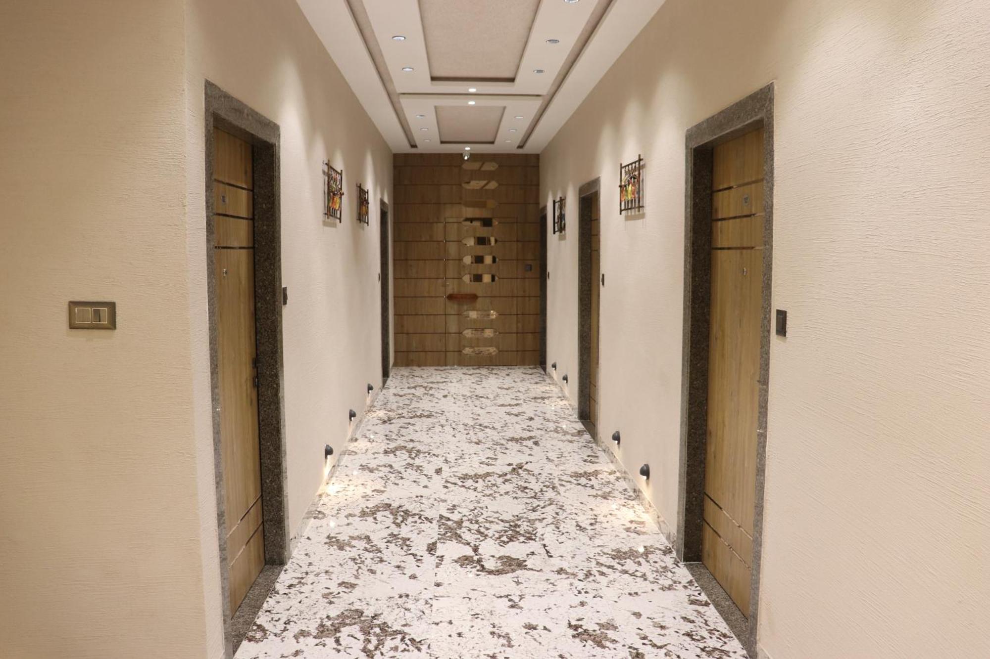 Shivanta Hotel& Resorts Jhunjhunu Exterior photo